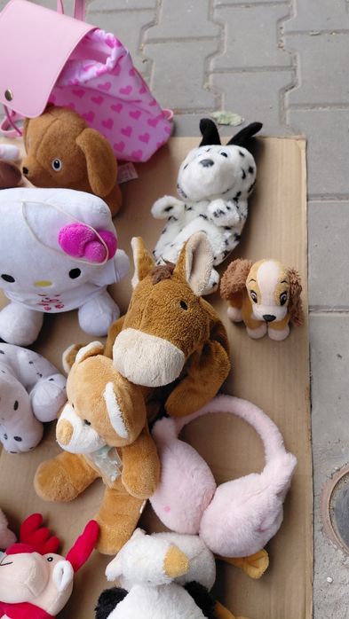 Плюшени   играчки  чисти
