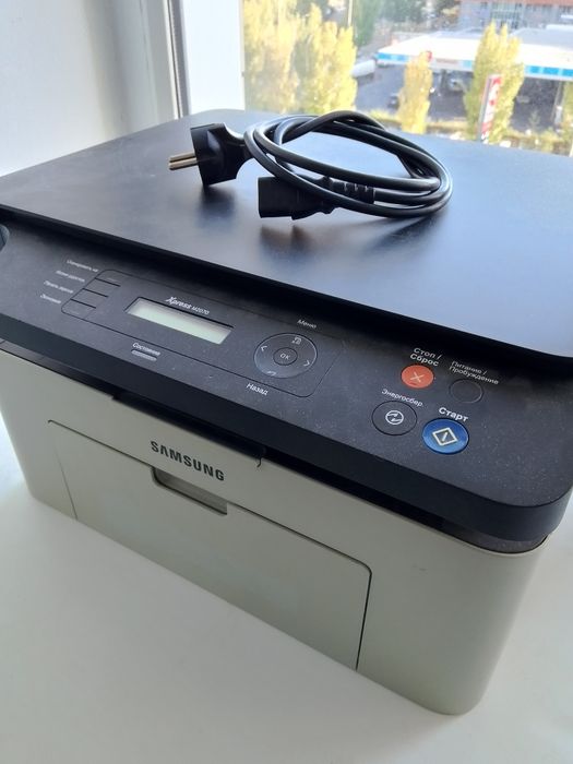 Принтер SAMSUNG Xpress M2070