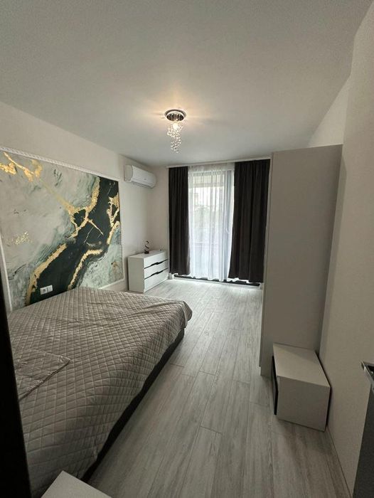 Дава се под наем Тристаен апартамент в Варна, Бриз - 135 кв.м за 1166.88 € - Снимка #5