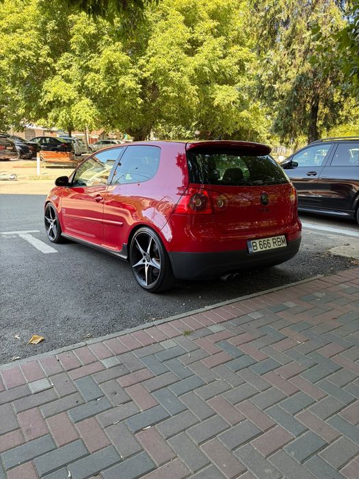 VOLKSWAGEN Golf 2005 — imagine 5