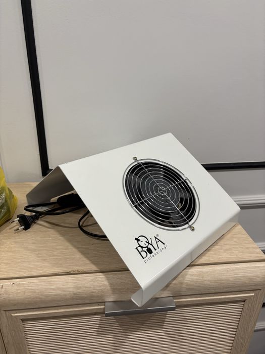 Пылесос для маникюра
