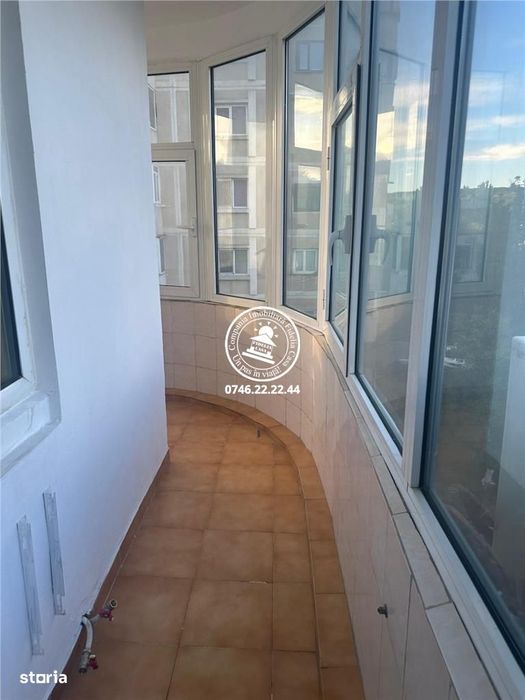 Apartament 4 camere  de vanzare  Pacurari,