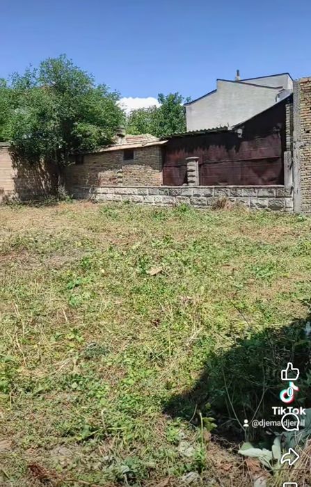 Предлагам косене на трева с бензинова косачка