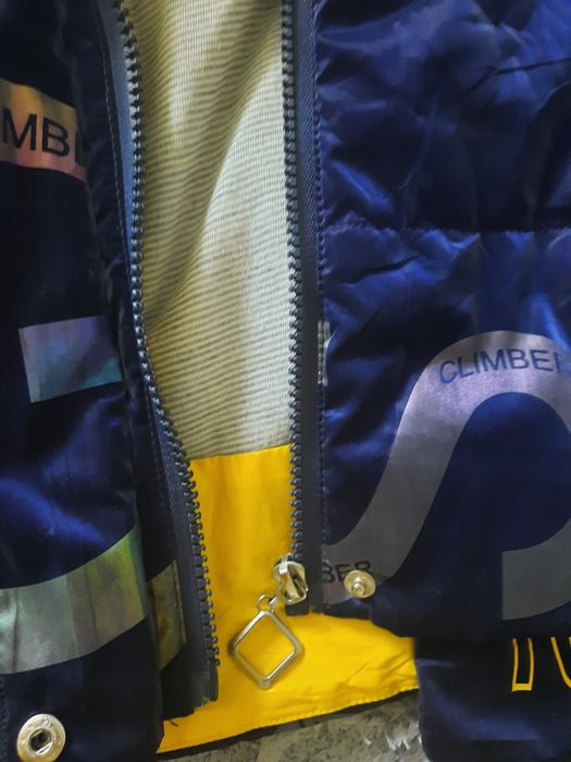 Осенняя,девочковая,152 рост куртка