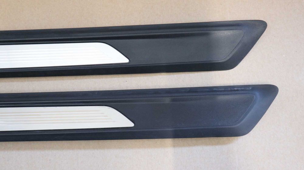 Лайсни прагове БМВ Ф21 Ф22 BMW F21 F22