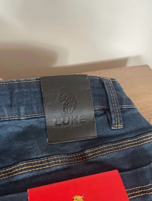 Jeans Regular bleumarin