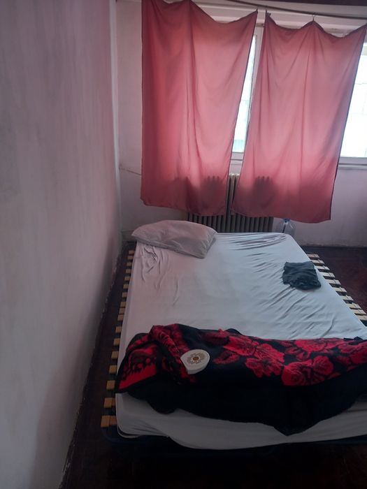 Doresc sa inchiriez un apartament 2 camere , Ramnicu Valcea ZONA NORD / DOAR MUNCITORI