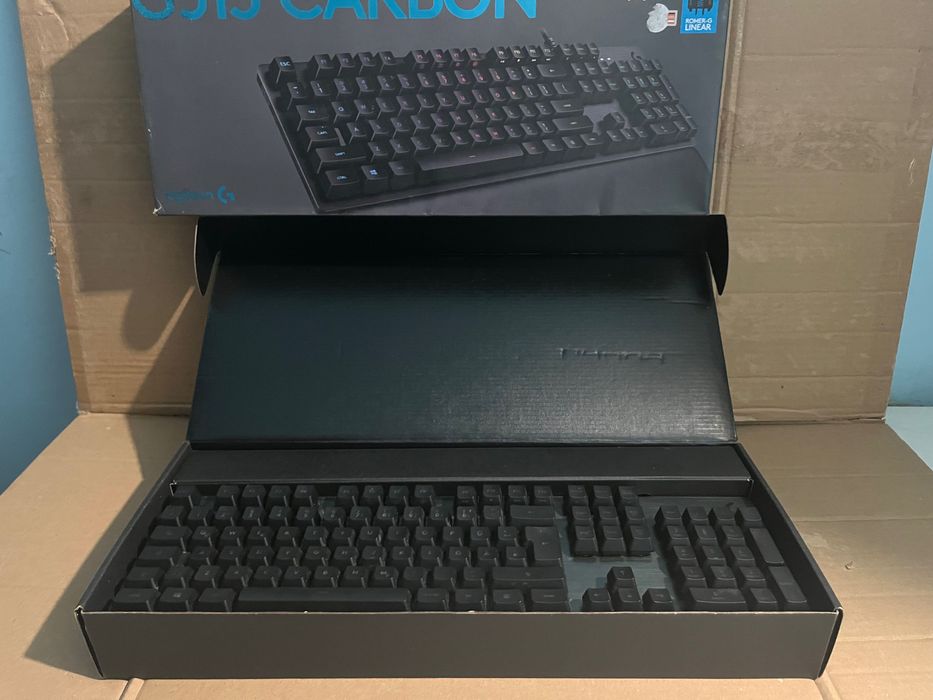 Tastatura logitech g513 carbon