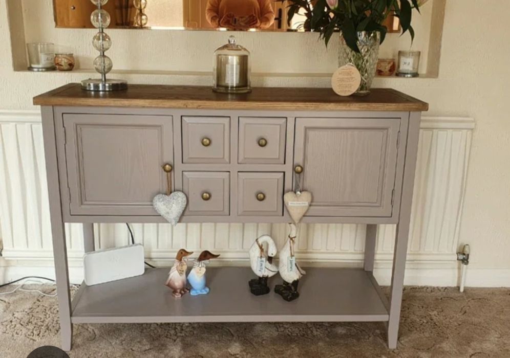 Comodă  lemn  masiv