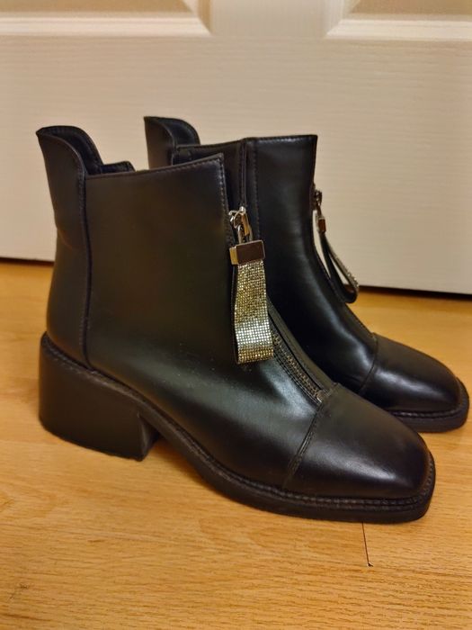 Ботинки кожаные 37 размер