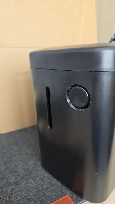 Dispenser pentru prosoape de hartie