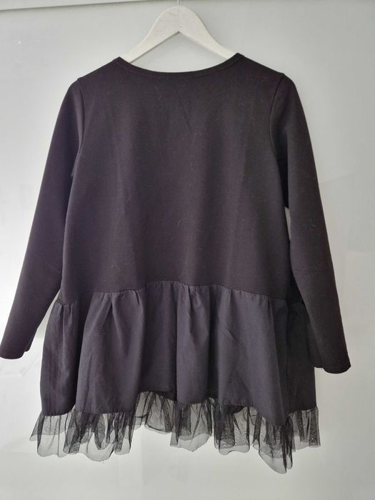 Tunica cu tablou renascentist pe piept