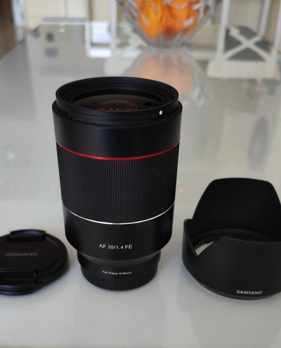 Samyang AF 35mm f/1.4 FE за Sony E-mount Full Frame сони  35 мм НОВ !
