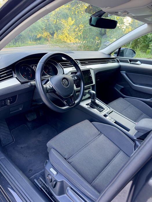 VOLKSWAGEN Passat 2018 — imagine 5