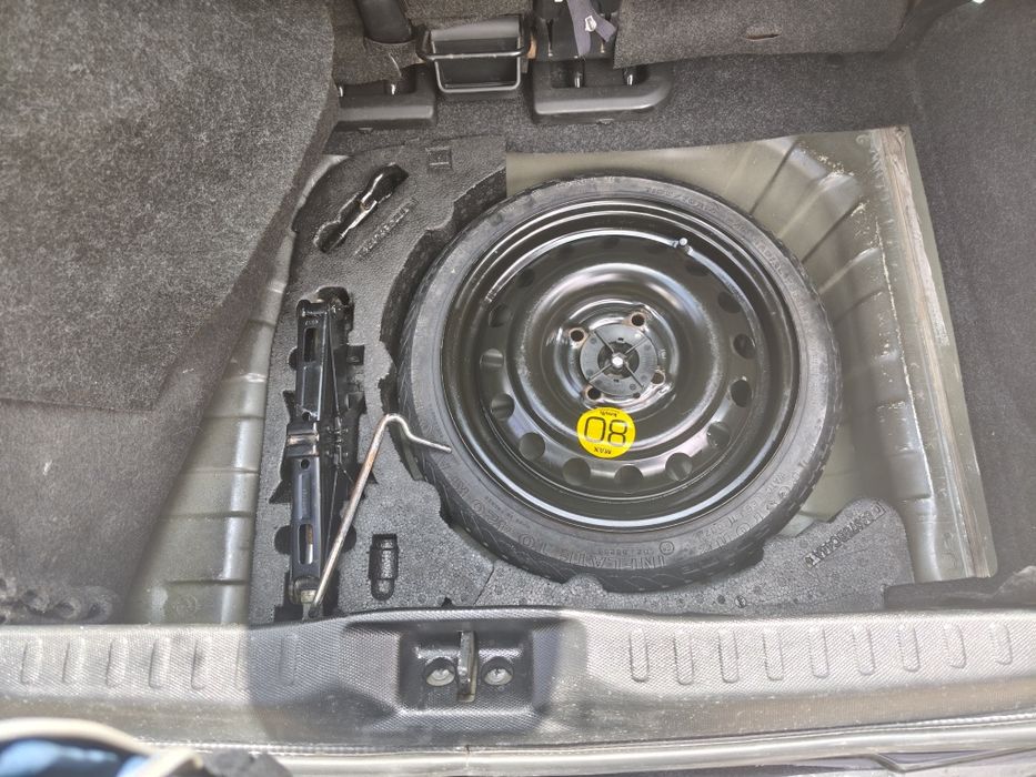 Nissan Micra K 12