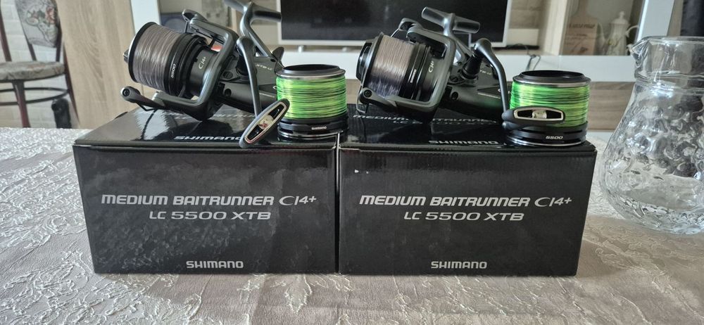 2 броя Шаранджийски макари SHIMANO Medium Baitrunner Ci4 XTB LC 5500
