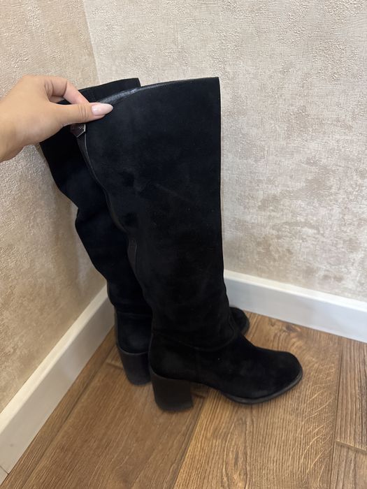 продам сапоги из натуральной замши basconi