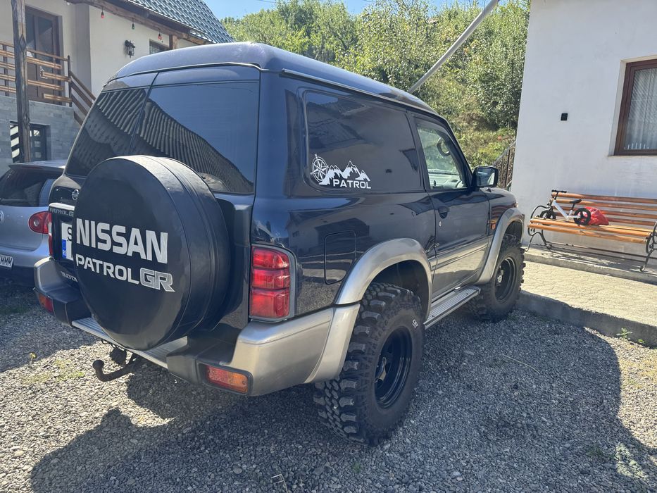 Nissan patrol y61 3.0