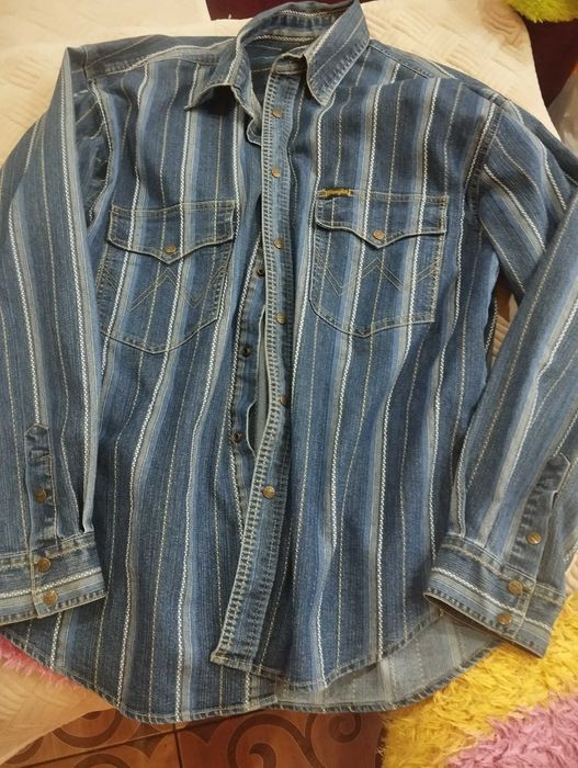 Рубаха джинсовая