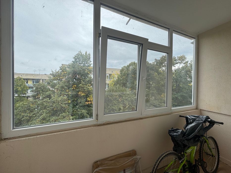 Четиристаен Тухлен Апартамент , Солигена