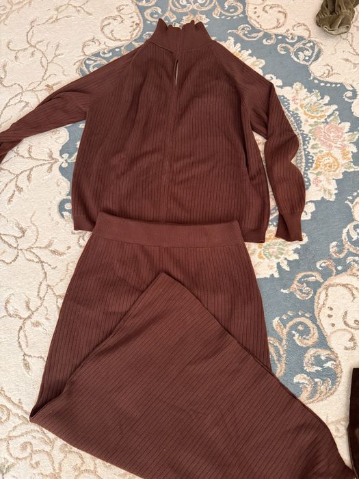 трикотажная двойка с юбкой