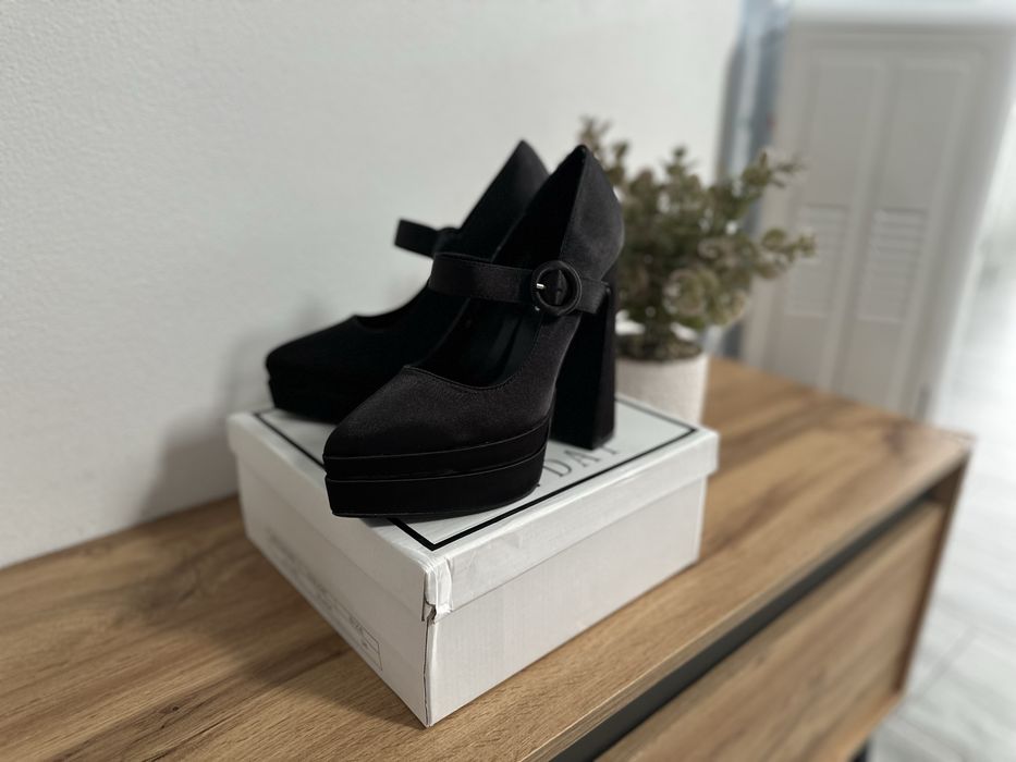 Pantofi noi dama tip stiletto