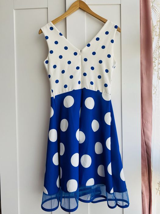 Красиви ферични рокли