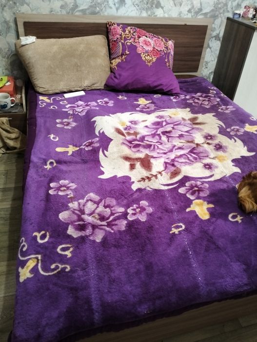 Продам кровать двуспальная