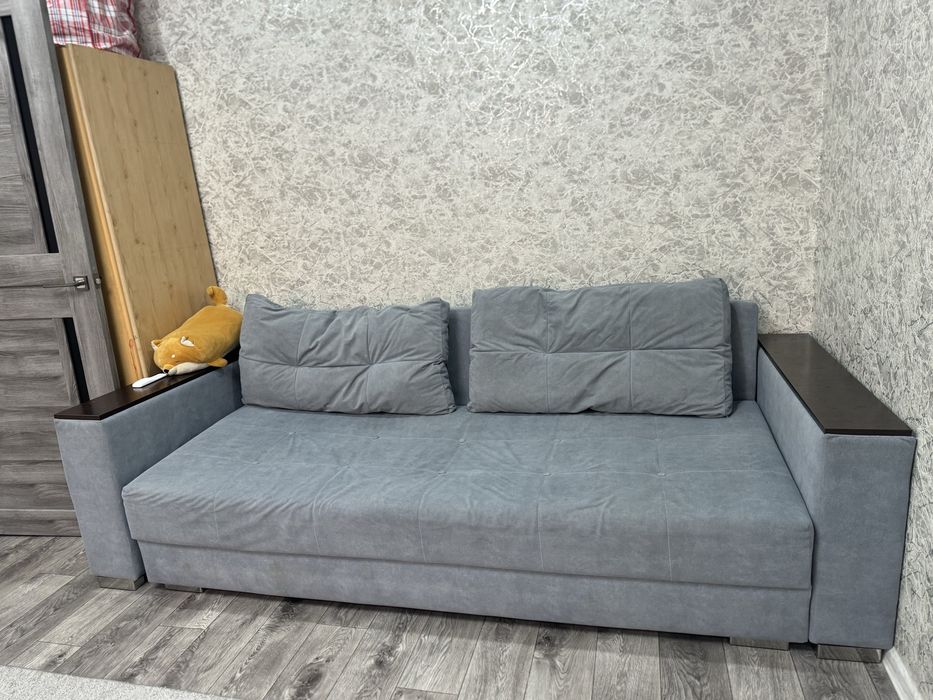 Диван 45х230х105 см темно-серый