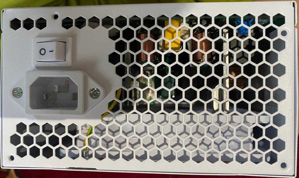 full modular SOEYI X600 Bronze white  atx 3.0