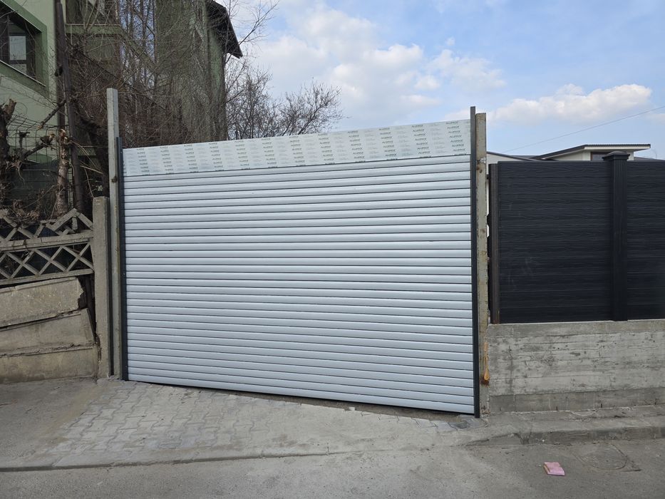 Usi garaj rulou aluminiu