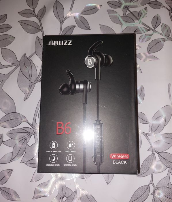 Беспроводной наушник BUZZ B6 Wireless