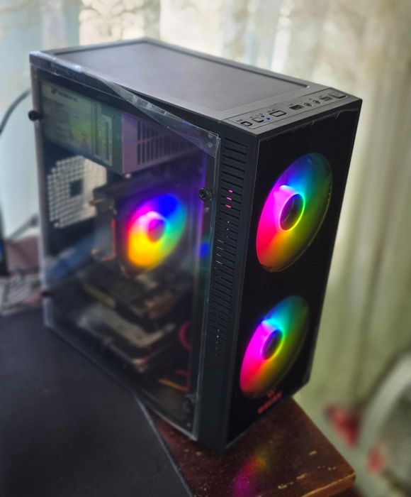 Игравой компьютерный кейс