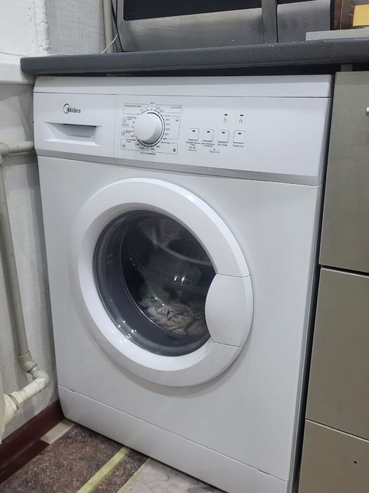 Продам мидеа стиральная машина