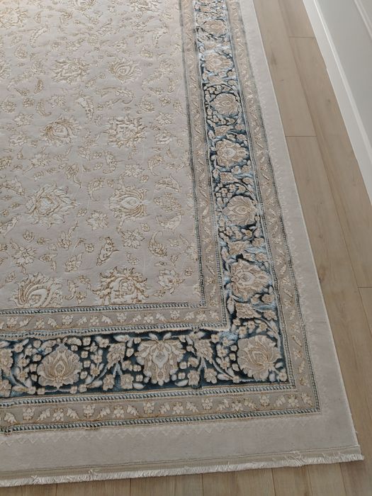 3те 5 почти новый