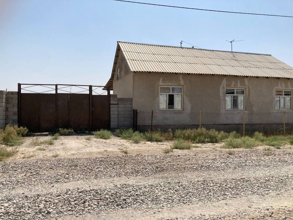 Тез арада жер үй сатылады