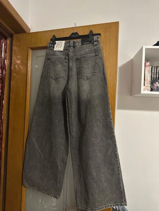 Blugi/ jeans/ pantaloni/ denim Stradivarius