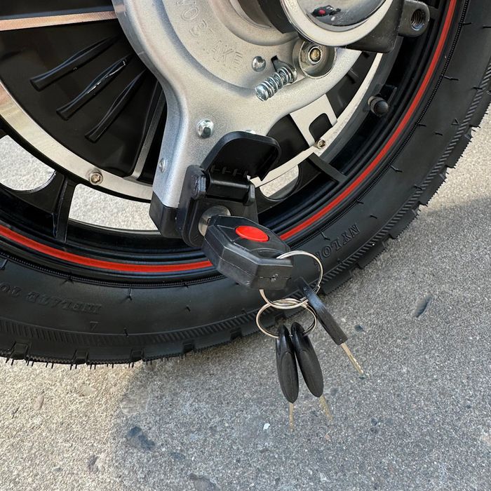 Електрическа триколка с равна платформа и облегалка TS 200.3 48V 500W