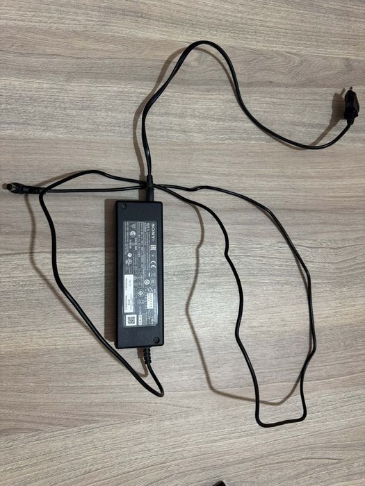 Продавам Sony Bravia 32” KDL-32WD756 – Smart TV