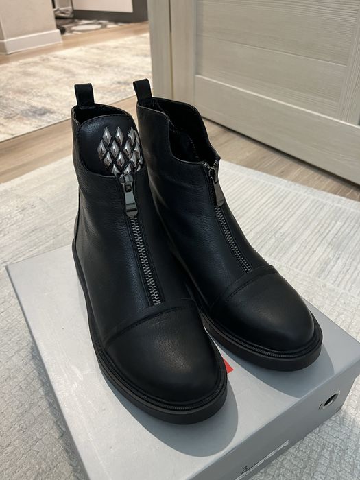 Зимние сапоги