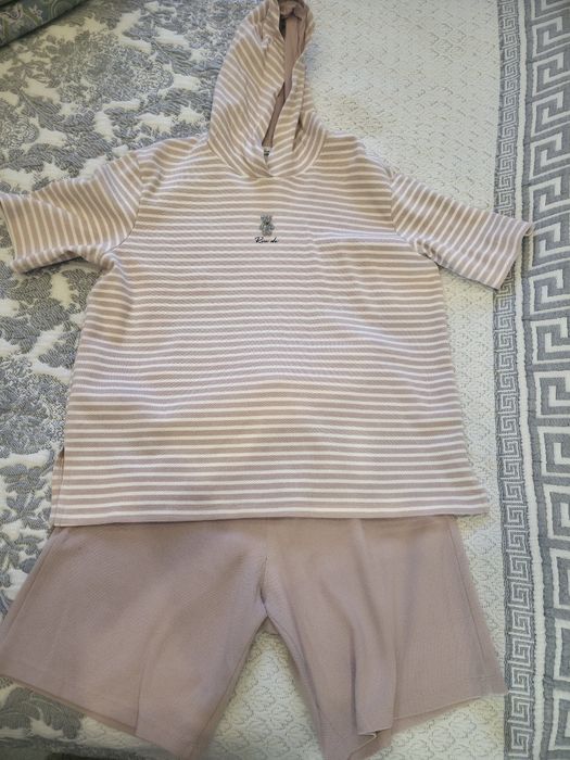 Продам костюм летний