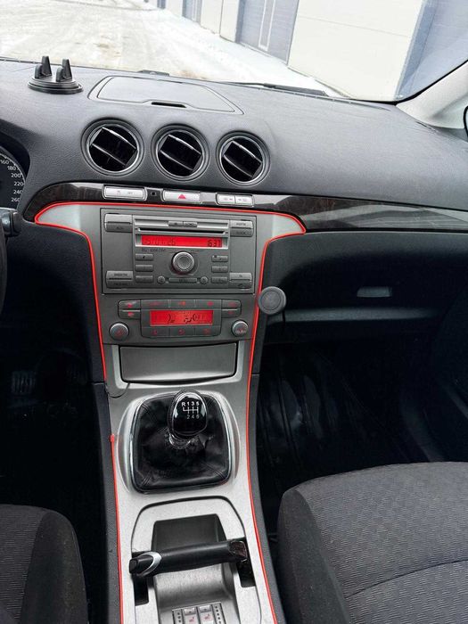 Ford Galaxy 2.0 tdi Ghia7 locuri