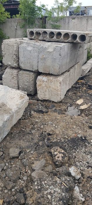 Бетонные блоки. Б/у.