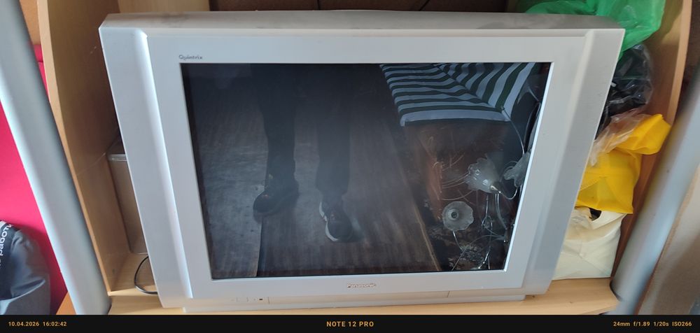 Телевизори 2 броя