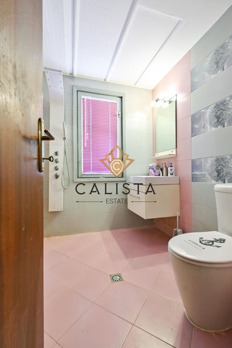 Продава се Двустаен апартамент в София, Хладилника - 100 кв.м за 1709 €/кв.м - Снимка #7