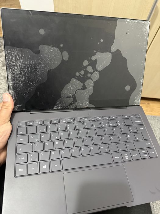 Laptop Samsung Galaxy book S