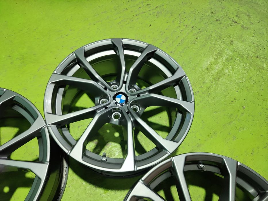 17 5x112 Bmw G20 G21 лети джанти 5х112 бмв г30 датчици сензори