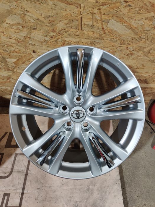 Продам диски R18 от Lexus GS (гибрид)