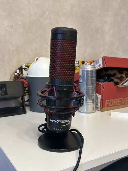 микрофон hyper X quadcast