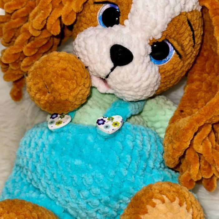 Продается вязаный щенок спаниеля